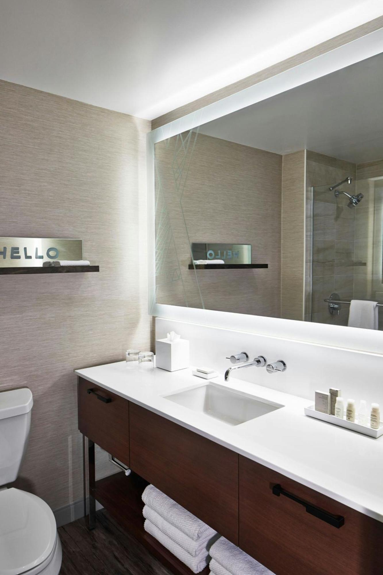 The Del Monte Lodge Renaissance Rochester Hotel & Spa Екстер'єр фото